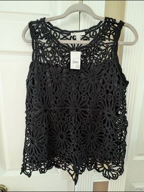 Crochet Lace Sleeveless Top - Black
